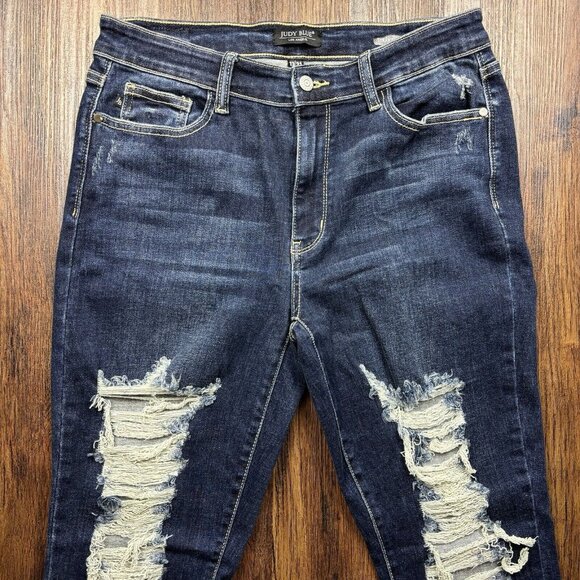 Judy Blue Straight Fit Distressed Jeans Dark Wash Women’s Size 13/31 - Picture 3 of 11